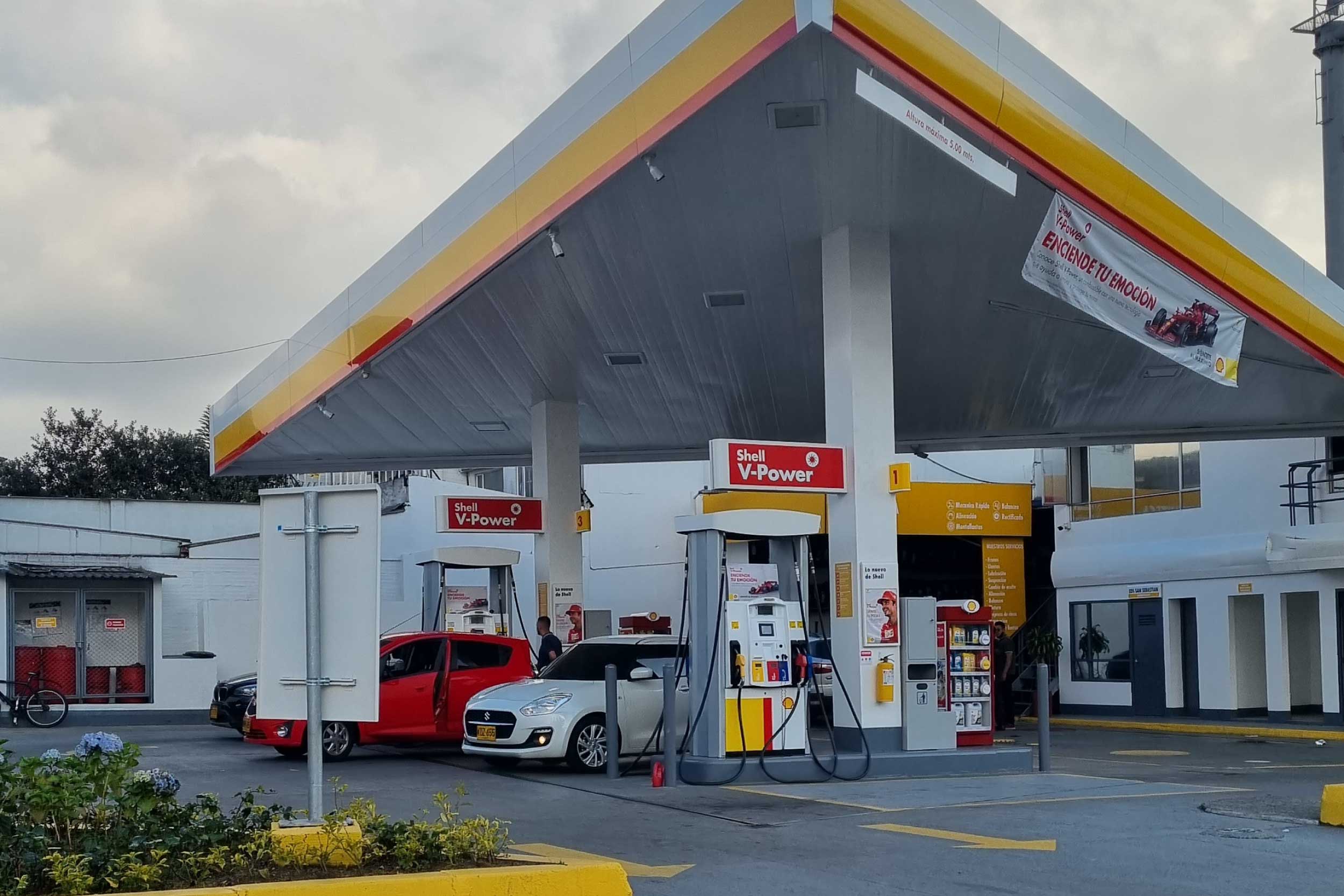 Empresarial Construcción y expansión